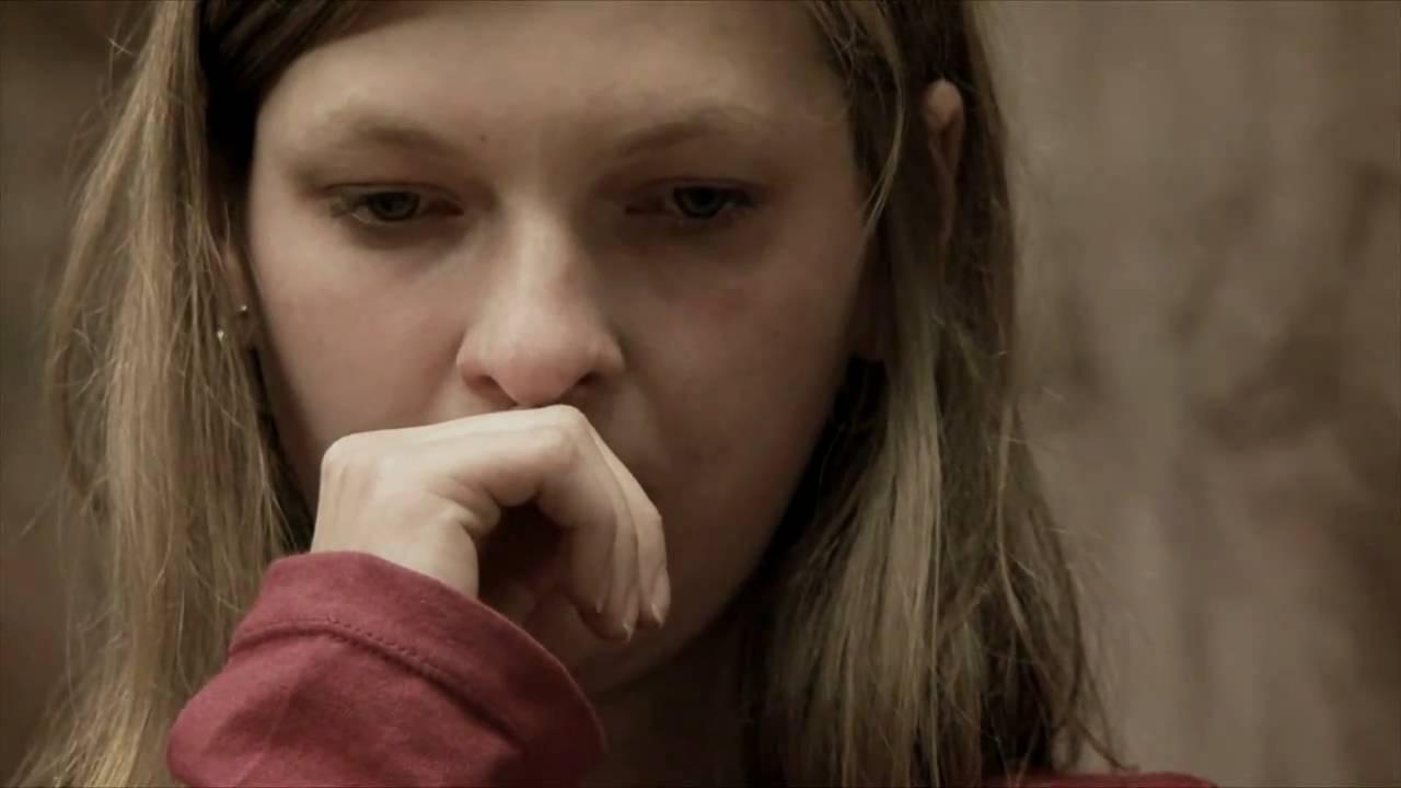 Kiki in the Group Trailer