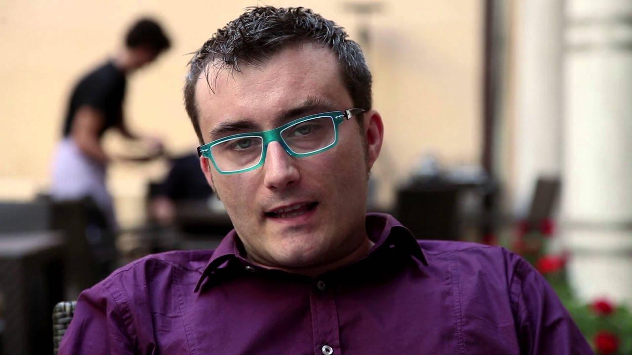 Segni particolari: documentarista Trailer