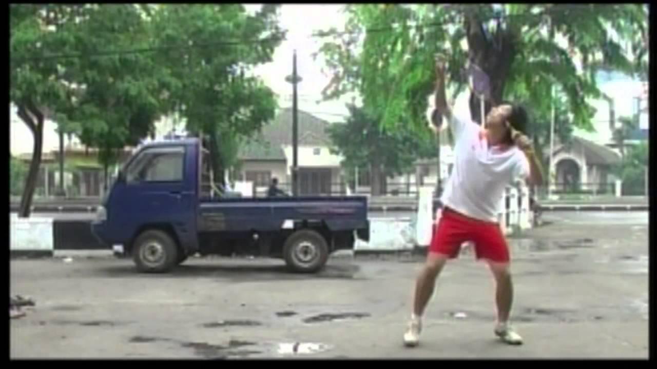 Badminton Trailer