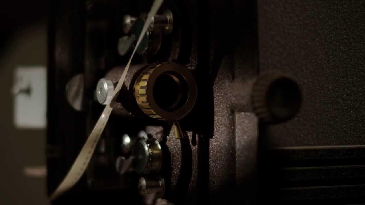 Medio minuto Trailer