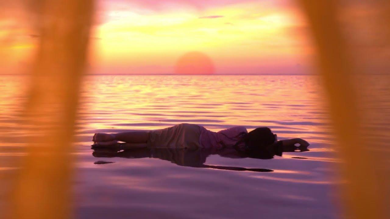 I Am Going to the Beach Trailer