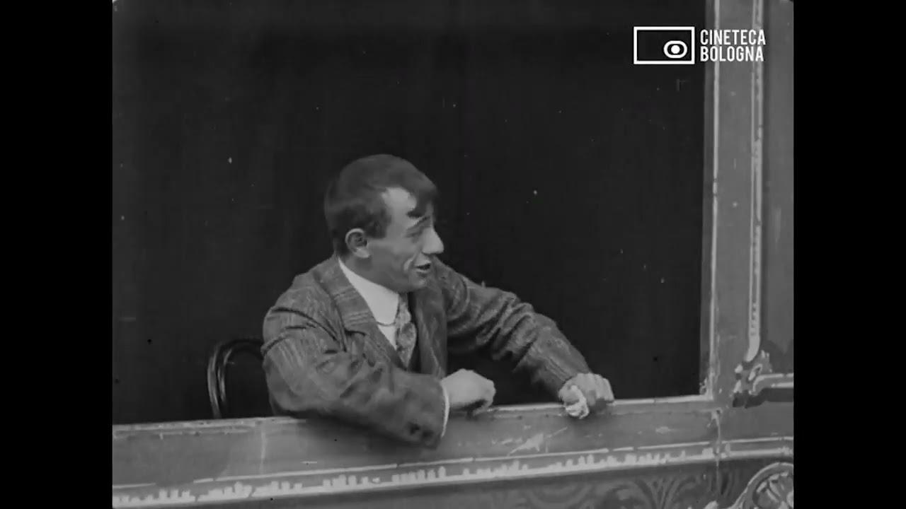 Tontolini è triste Trailer