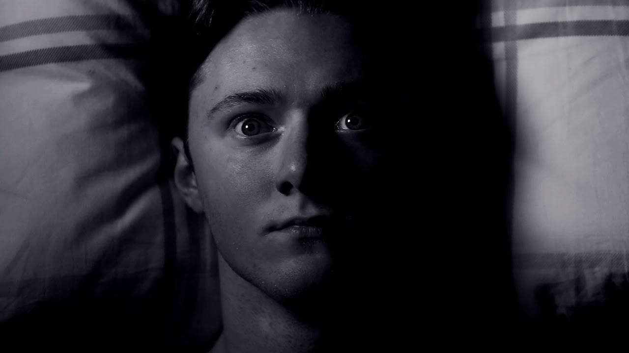 02:34 Trailer
