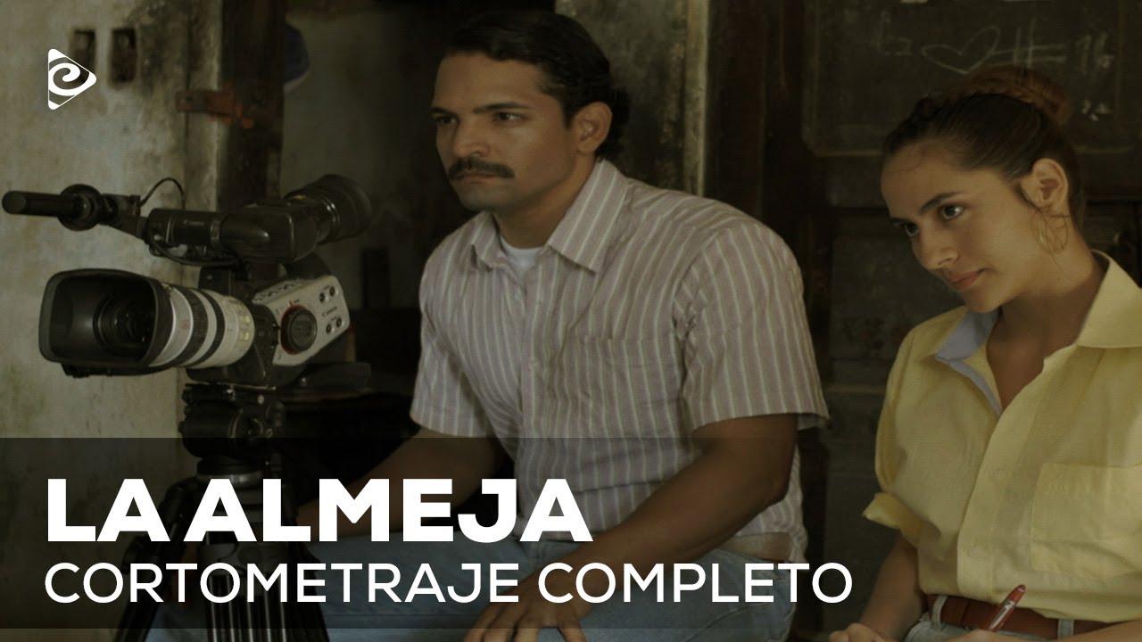 La Almeja Trailer