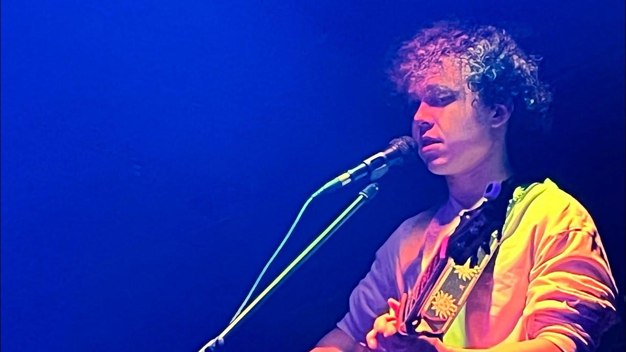 Acoustic Confessions Trailer