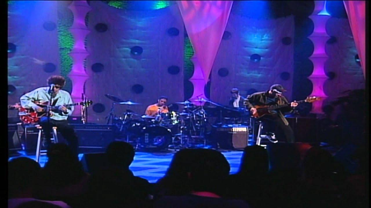 Soda Stereo: MTV Unplugged Comfort and music to fly Trailer