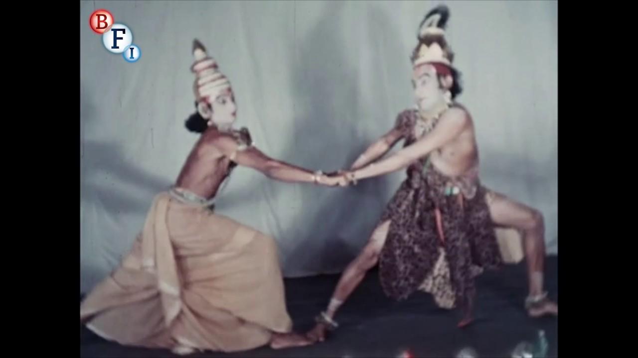 Dancers at Trivandrum Gopinath Trailer