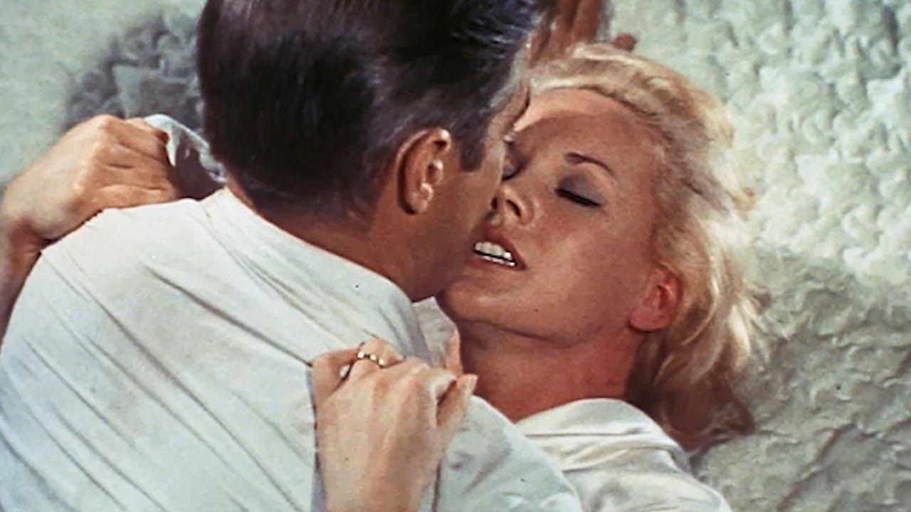 The Carpetbaggers Trailer