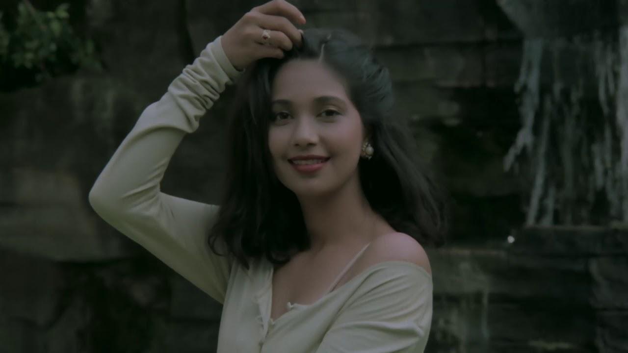 Catatan Harian Tante Sonya Trailer