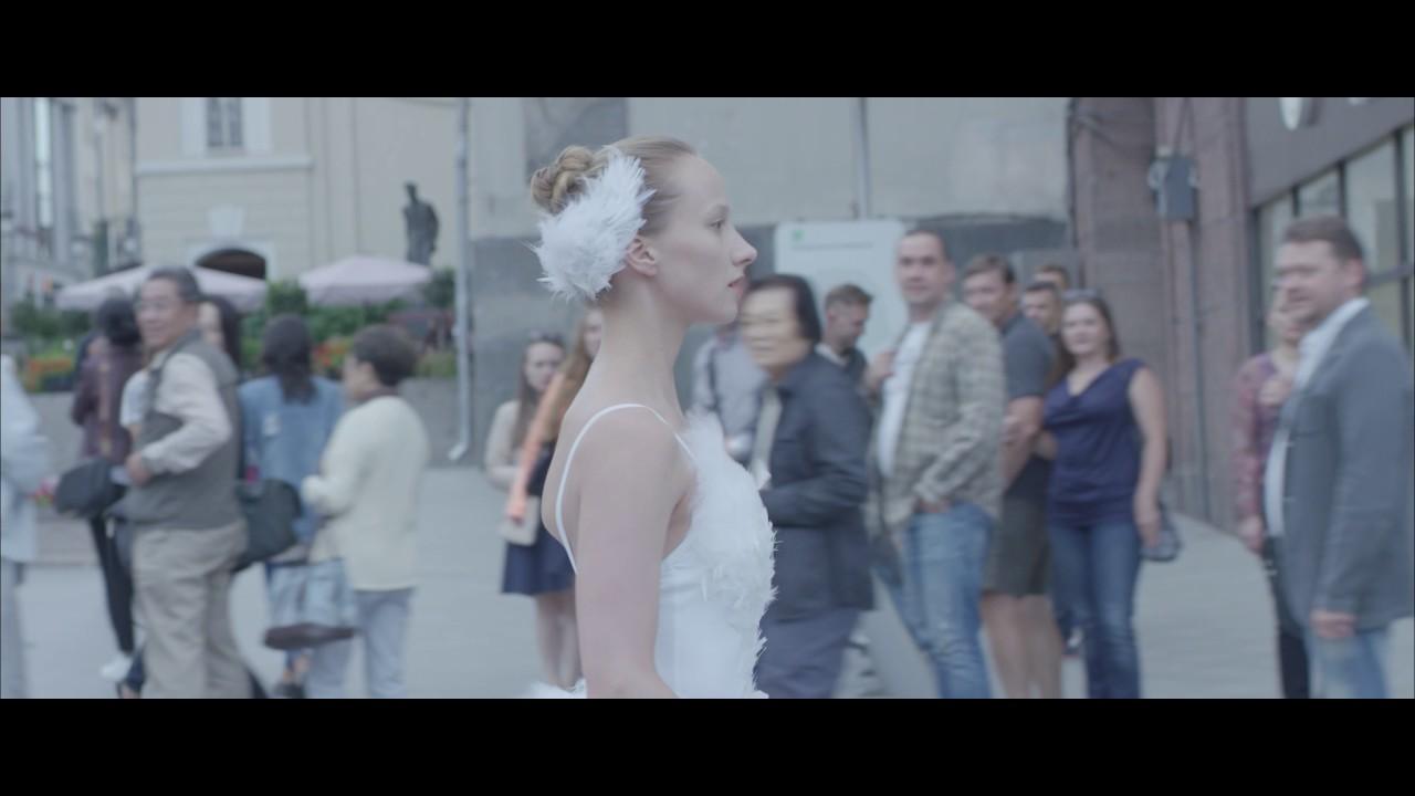 I Close My Eyes Trailer