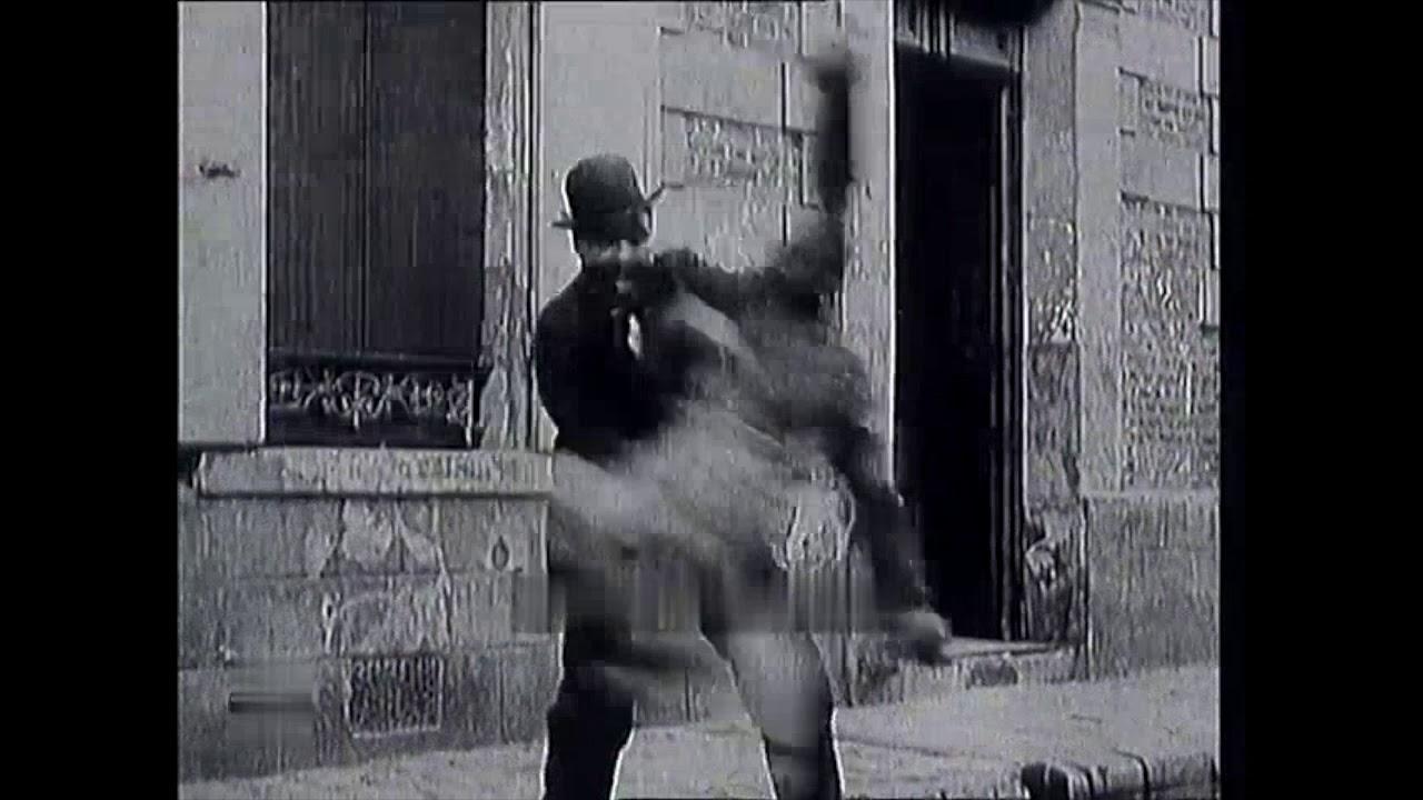 Little Moritz, Reporter Photographer Trailer