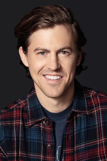 Alex Moffat - Actor Profile Photo