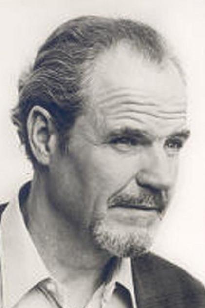 Benno Sterzenbach - Actor Profile Photo