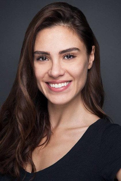 Şükran Ovalı - Actor Profile Photo