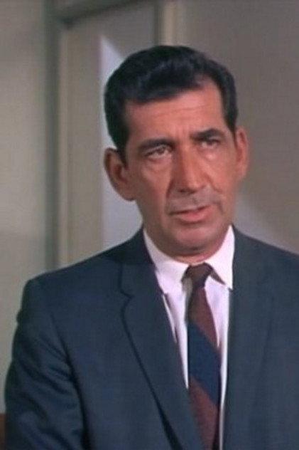 Alan Dexter - Actor Profile Photo