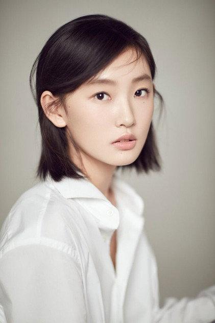 Zhou Yiran - Actor Profile Photo