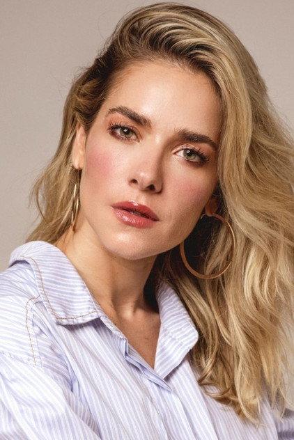 Monique Alfradique - Actor Profile Photo