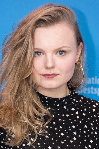Maria Dragus - Actor Profile Photo