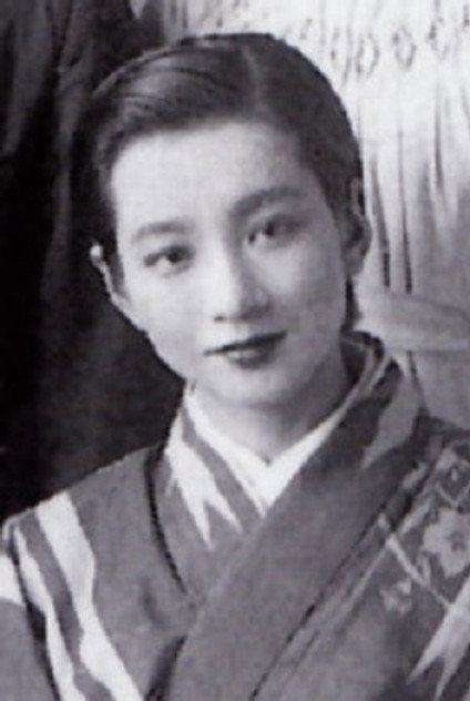 Shinobu Asaji - Actor Profile Photo