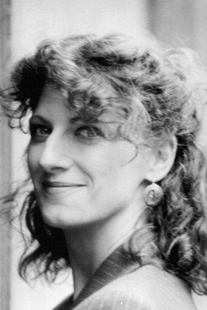 Angela Finocchiaro - Actor Profile Photo