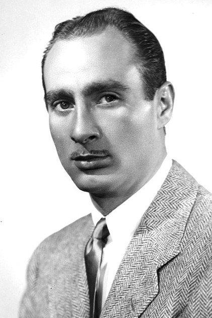 Alfredo Mayo - Actor Profile Photo