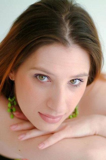 Anna Kuchma - Actor Profile Photo