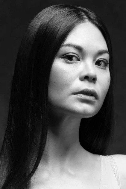 Alice Renavand - Actor Profile Photo
