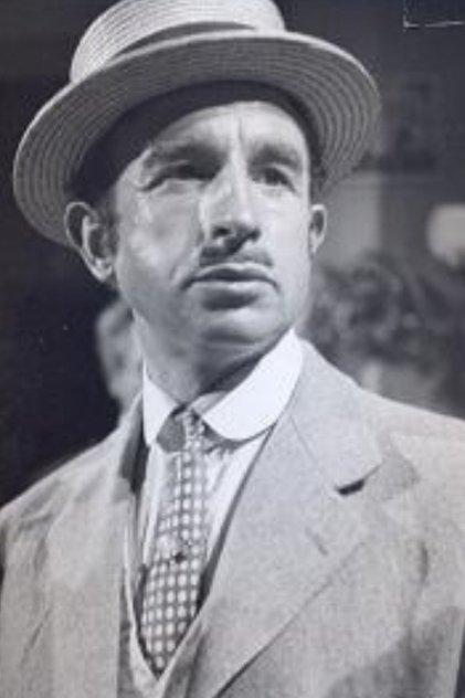 Sergio Mendizábal - Actor Profile Photo