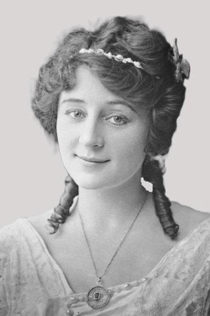 Lizette Thorne - Actor Profile Photo