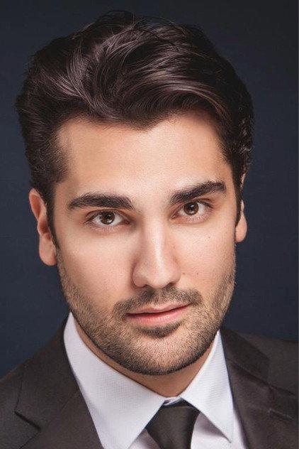 Jonathan Tetelman - Actor Profile Photo
