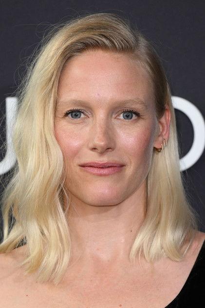 Laura Birn - Actor Profile Photo