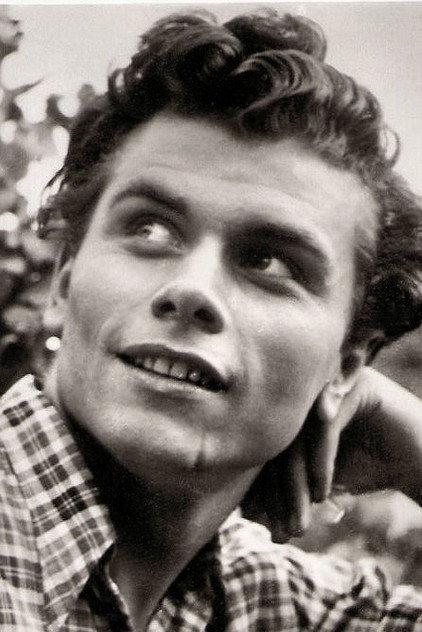 Lutz Moik - Actor Profile Photo
