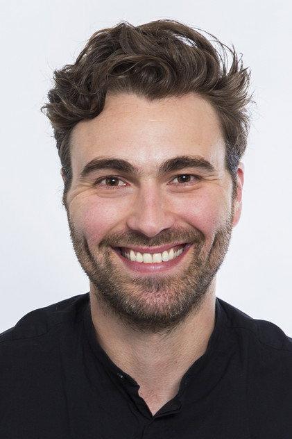 Simon Gouache - Actor Profile Photo