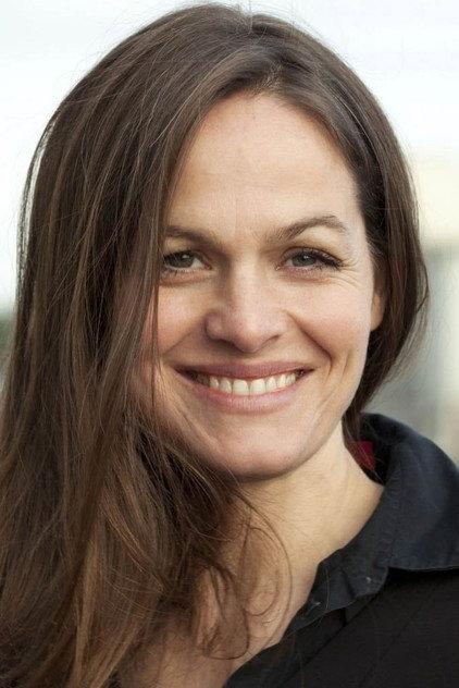 Hannah Ley - Actor Profile Photo