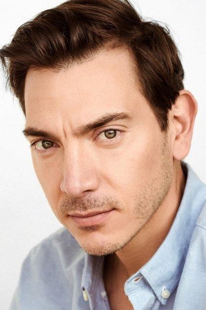 Matty Finochio - Actor Profile Photo