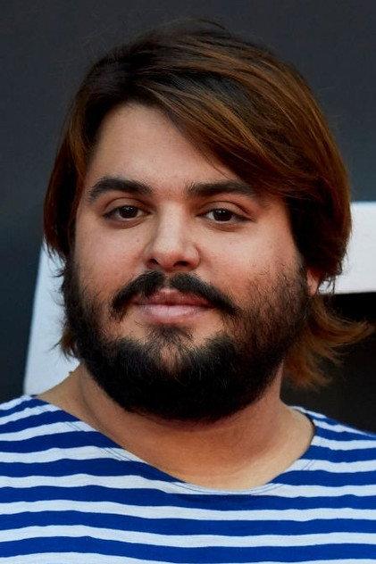 Brays Efe - Actor Profile Photo