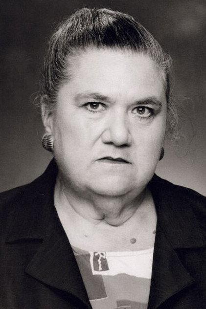 Linda Lutz - Actor Profile Photo