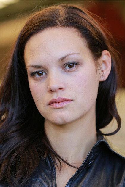 Julia Schacht - Actor Profile Photo