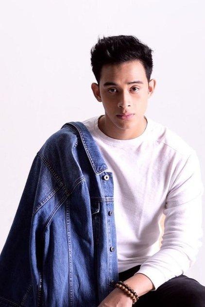 Diego Loyzaga - Actor Profile Photo