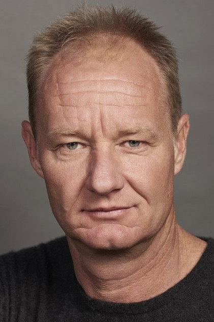 Rob Carlton - Actor Profile Photo