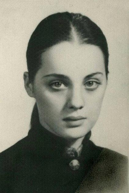 Leila Kipiani - Actor Profile Photo