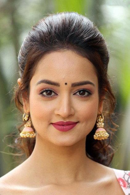 Shanvi Shrivastava - Actor Profile Photo