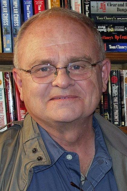 Gary Burghoff - Actor Profile Photo