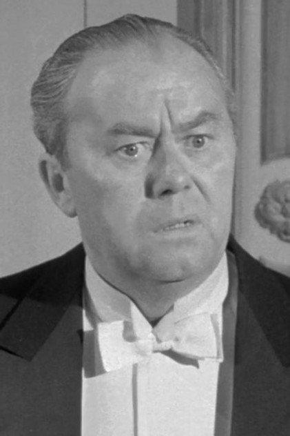 Arthur Young - Actor Profile Photo