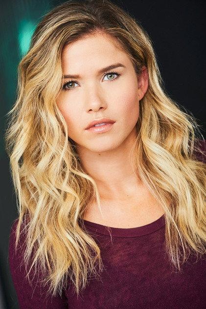 Anna Marie Dobbins - Actor Profile Photo