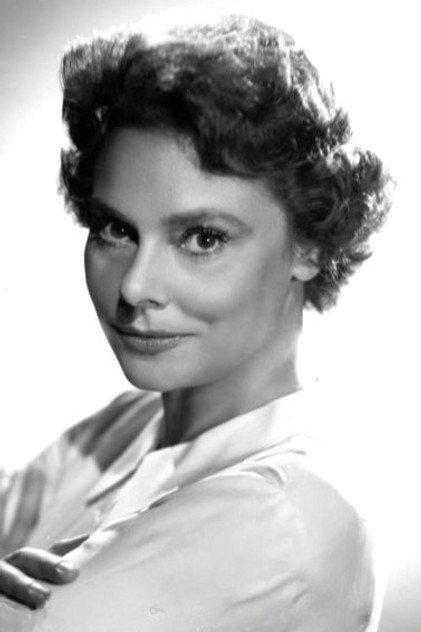 Irene Worth - Actor Profile Photo