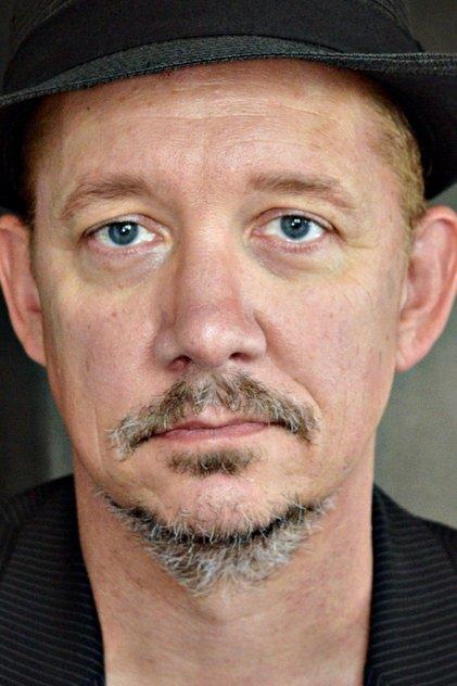 Tom Wood - Actor Profile Photo