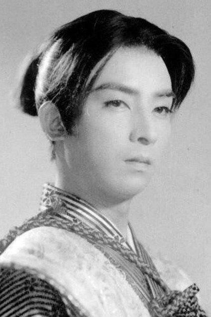 Chiyonosuke Azuma - Actor Profile Photo