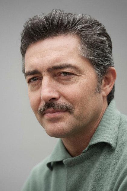 Aydın Tezel - Actor Profile Photo