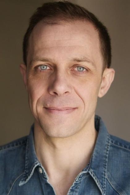 François Briault - Actor Profile Photo